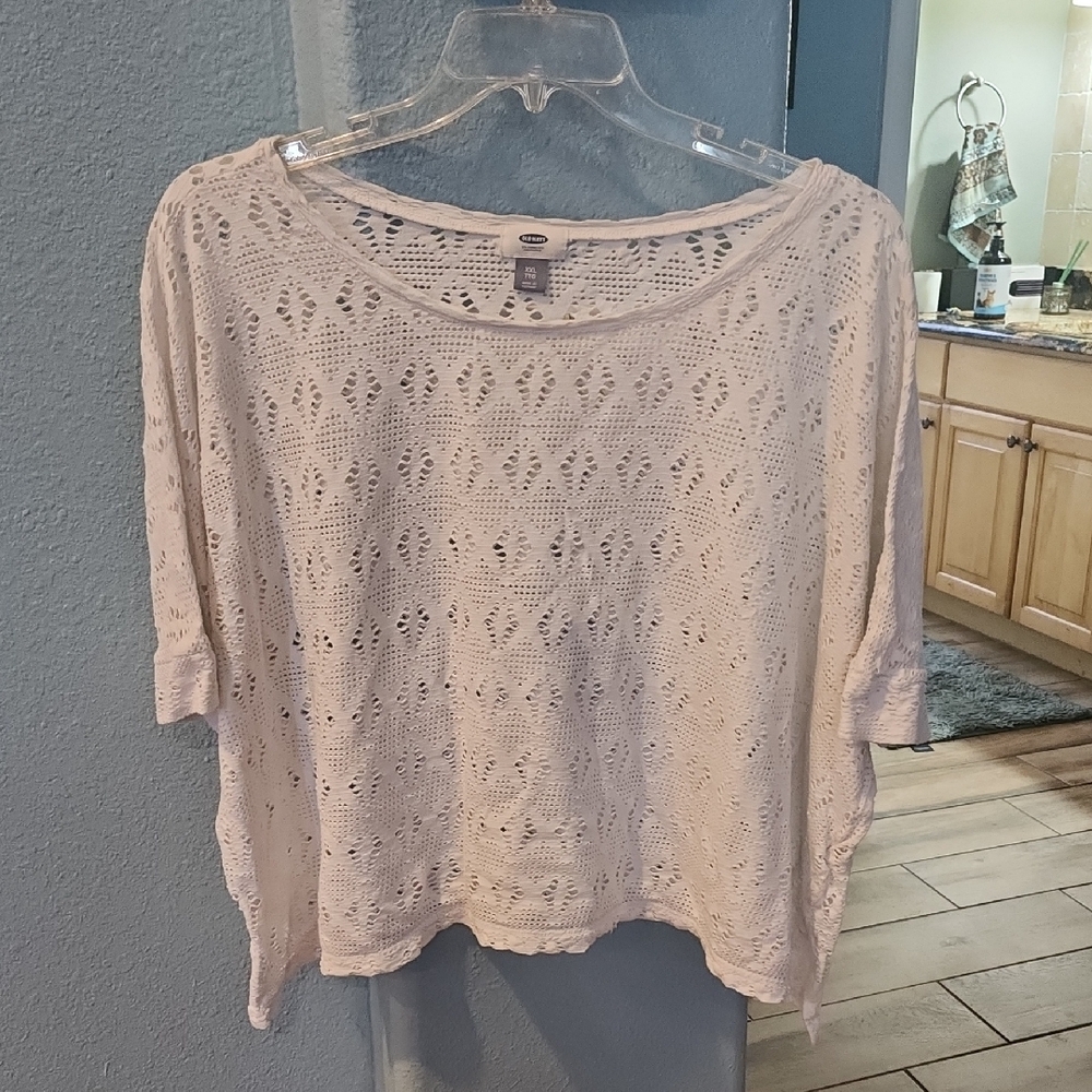 Old Navy White Cropped Top with Boxy Fit